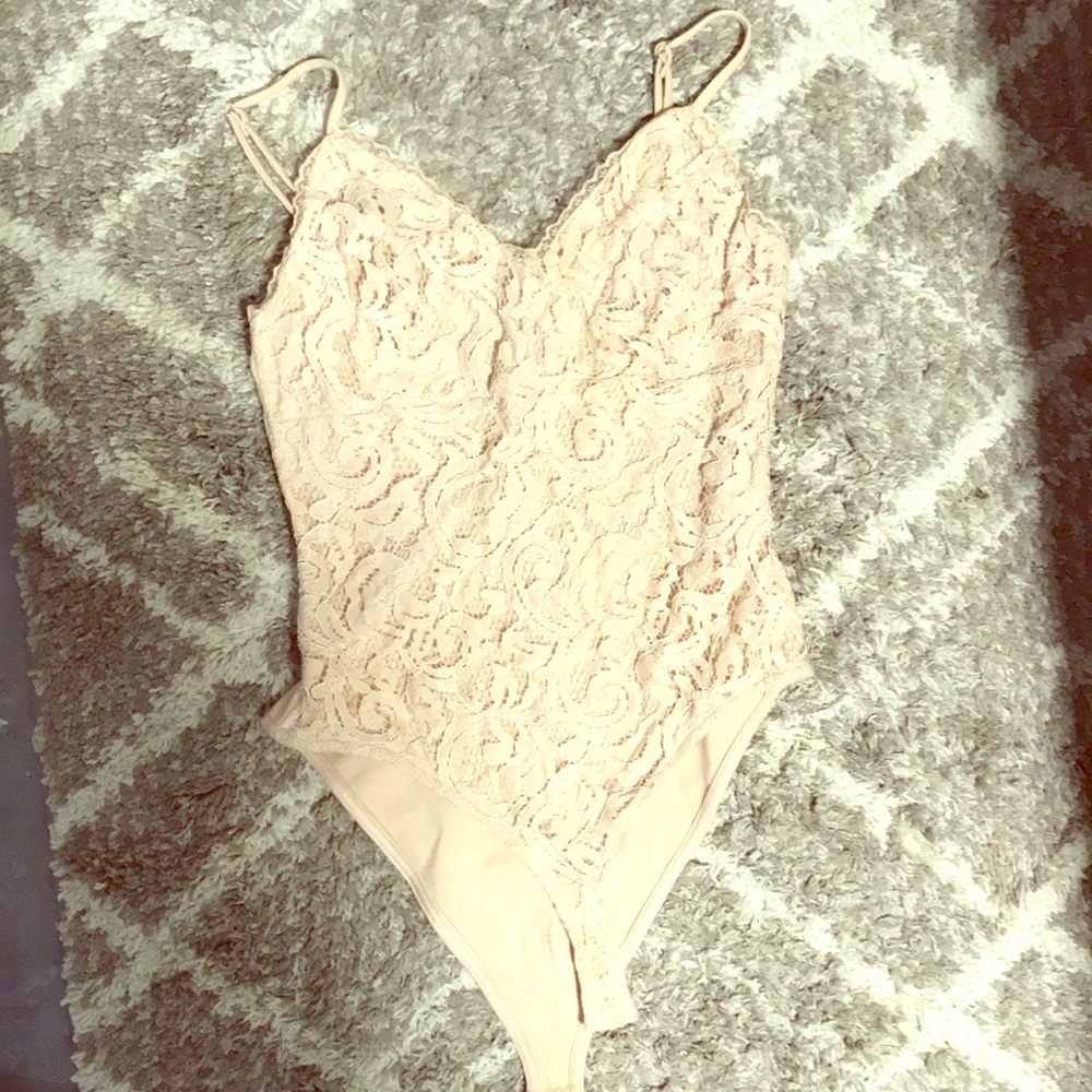 Lace bodysuit